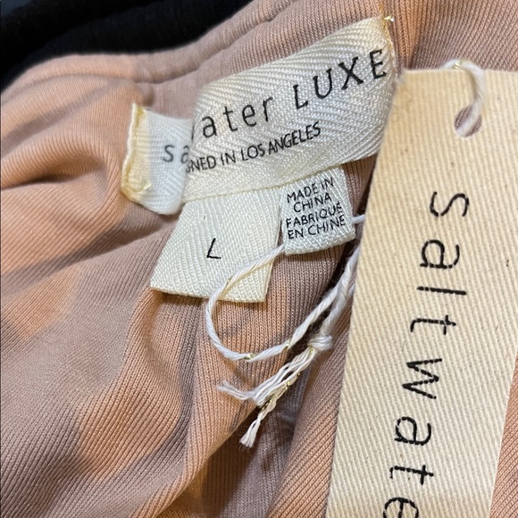 NWT Anthropologie Saltwater Luxe Crossfire
Bomber size L - Picture 5 of 6